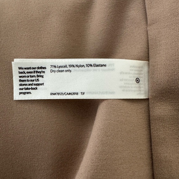 Eileen Fisher pants suit. Long jacket is PM and pants are M hemmed to 28”. - Picture 5 of 9